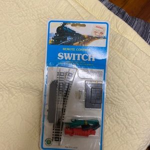 Bachmann remote control switch item # 54-7565 right new old stock